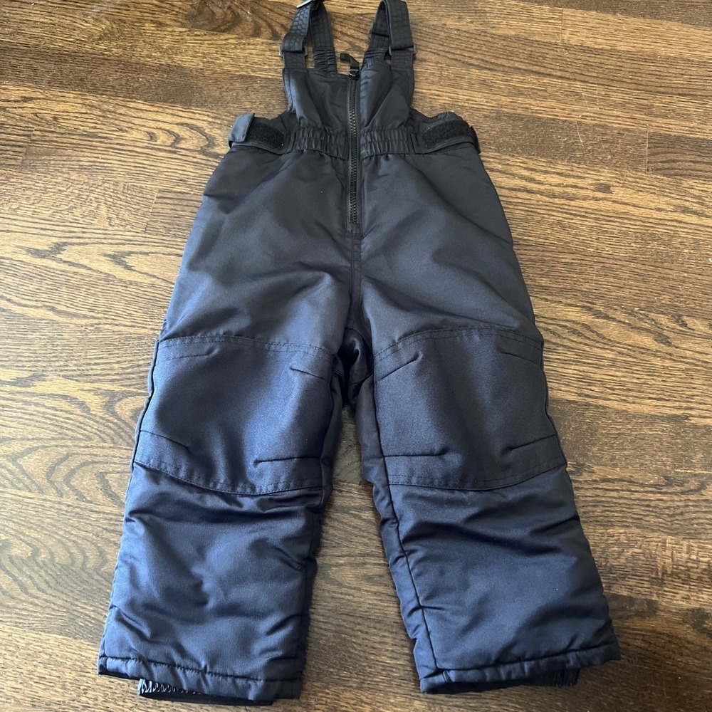 Cat & Jack Snow Suit Size 2T Adjustable Black